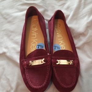 Calvin klein maroon loafers suede flats dressy